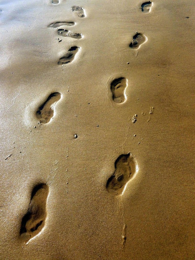 footprints-on-sand
