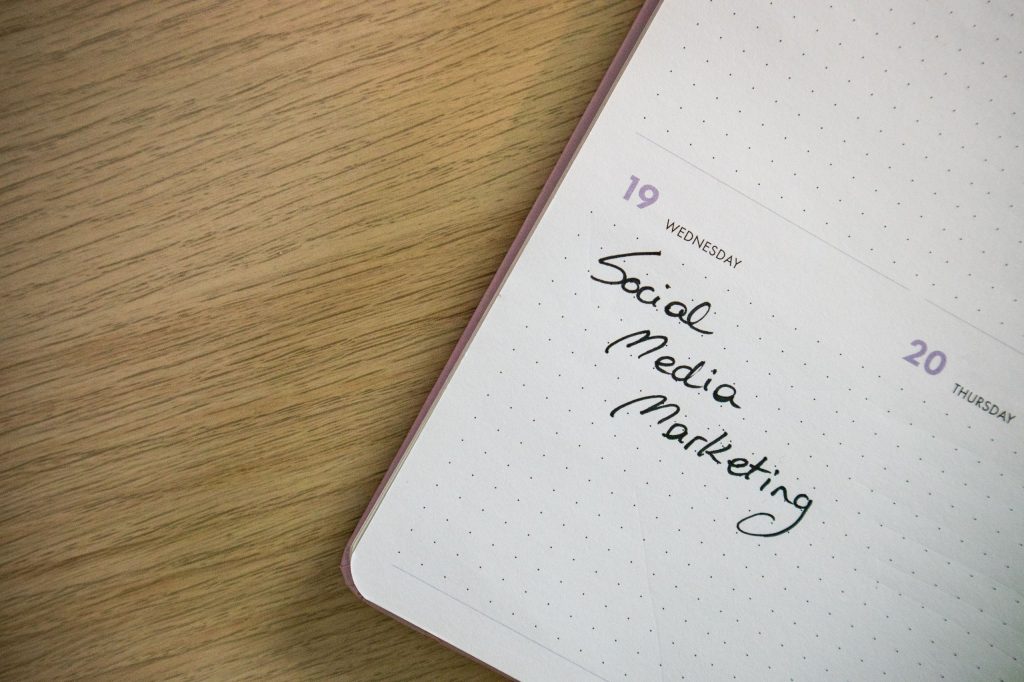 A-single-handwritten-page-on-a-bare-desk